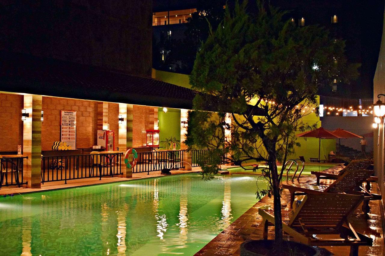 Meotel Purwokerto Zewnętrze zdjęcie